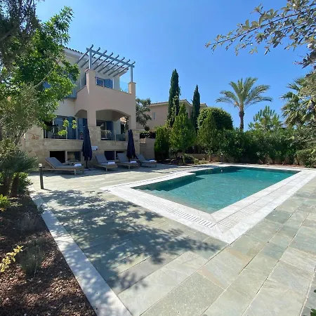 Villa Phaedrus Living Amorosa 13 Beachside *