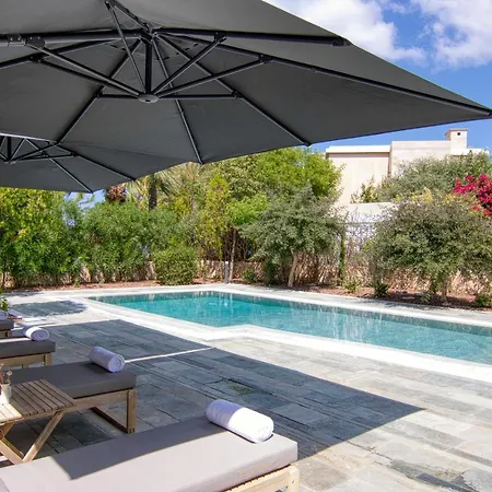 Villa Phaedrus Living Amorosa 13 Beachside