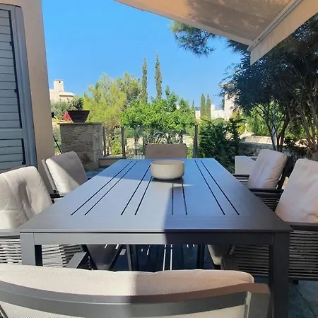 Phaedrus Living Amorosa 13 Beachside *